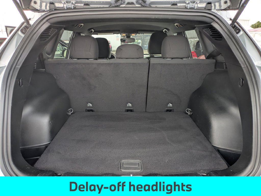 Used 2024 Jeep Compass Sport AWD/4WD image 25