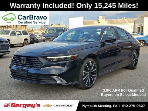 Used 2024 Honda Accord Touring image 1