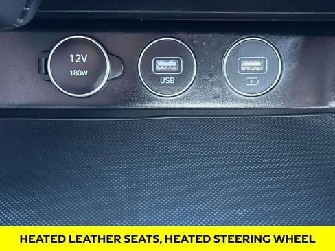 Used 2023 Genesis G70 2.0T image 21