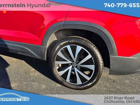 Used 2022 Volkswagen Taos SE image 29