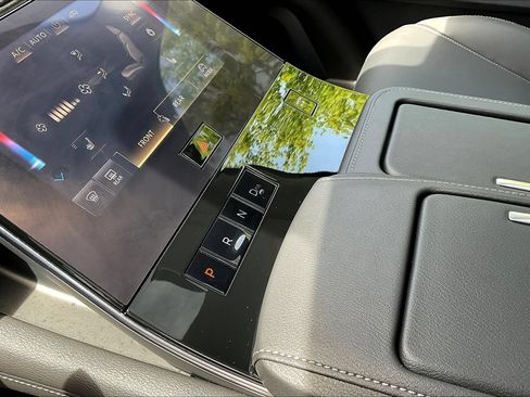 Certified 2025 INFINITI QX80 Pure AWD/4WD image 18