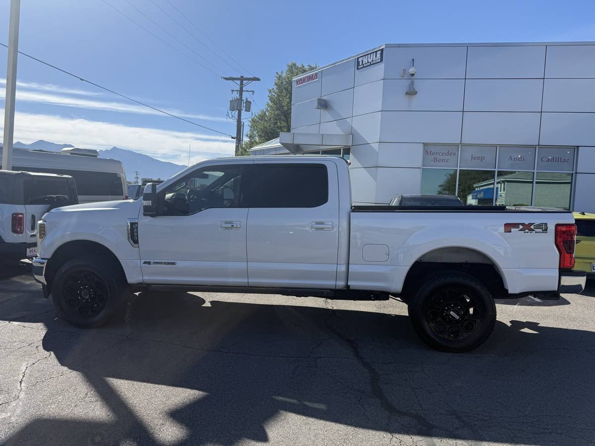 Used 2019 Ford F250 Lariat w/ Lariat Ultimate Package AWD/4WD image 8