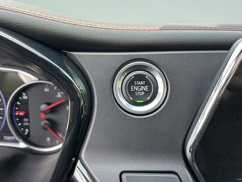 Used 2019 Chevrolet Blazer RS AWD/4WD image 36