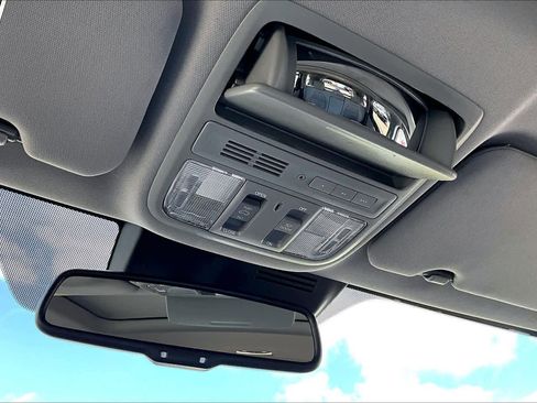 Used 2021 Honda CR-V EX-L image 32