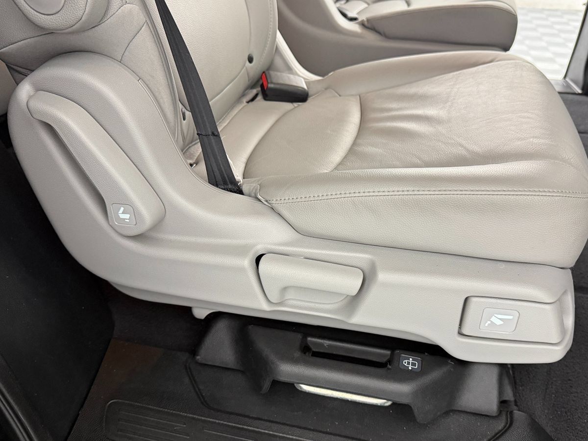 Used 2018 Honda Odyssey EX-L image 29