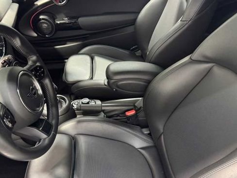 Used 2022 MINI Cooper S image 22