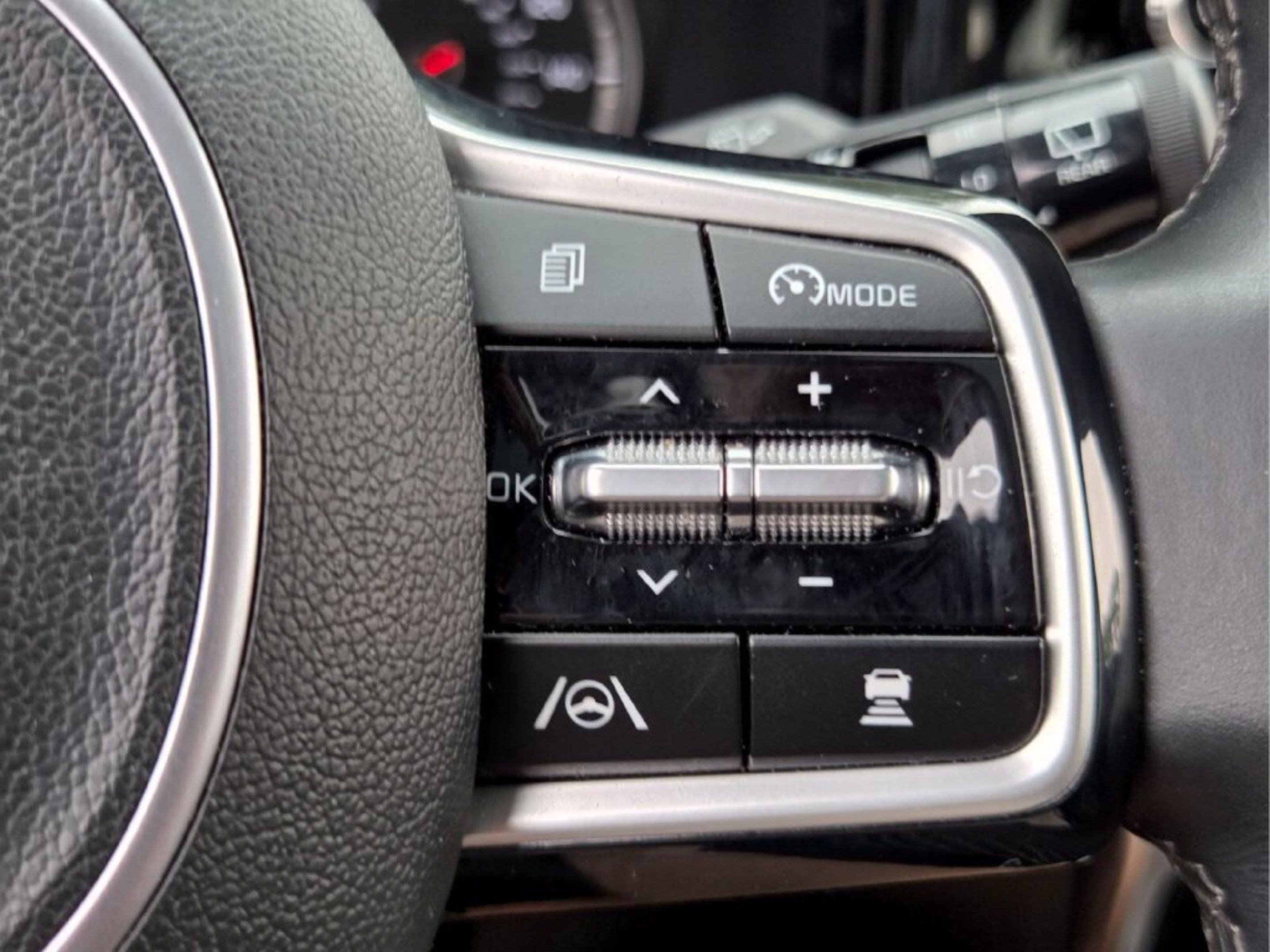 Certified 2022 Kia Sorento X-Line EX AWD/4WD image 29