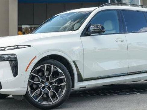 Used 2024 BMW X7 M60i w/ Executive Package AWD/4WD image 1