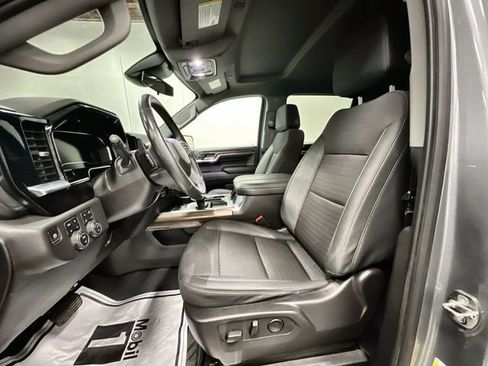 Certified 2024 Chevrolet Silverado 1500 LT Trail Boss w/ Convenience Package II AWD/4WD image 19