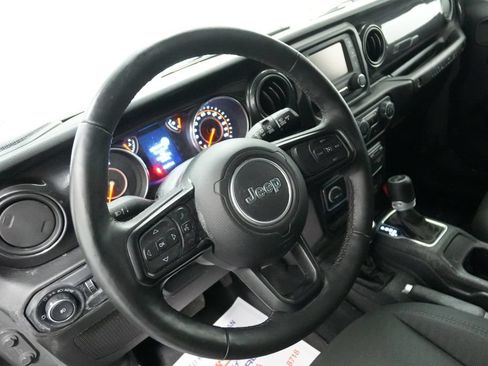 Used 2020 Jeep Wrangler Unlimited Sport AWD/4WD image 14