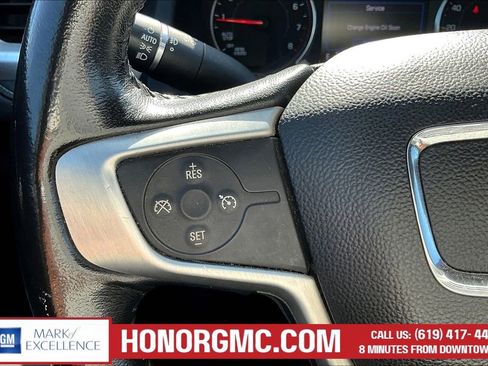 Used 2020 GMC Acadia SLT image 11