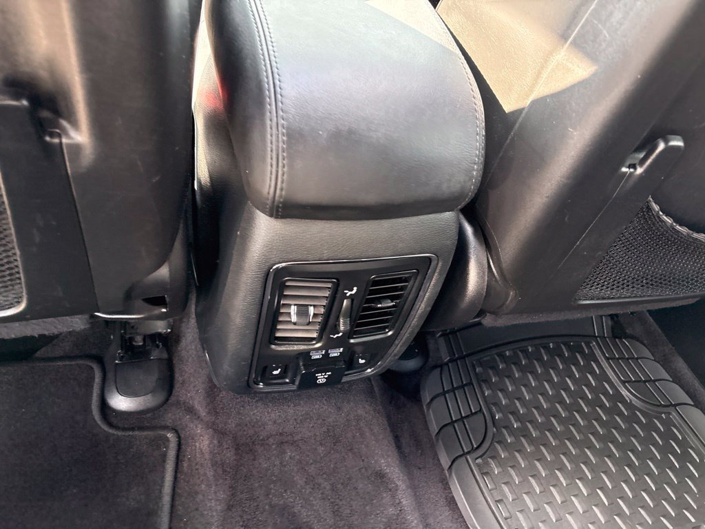 Used 2016 Jeep Grand Cherokee High Altitude RWD image 19