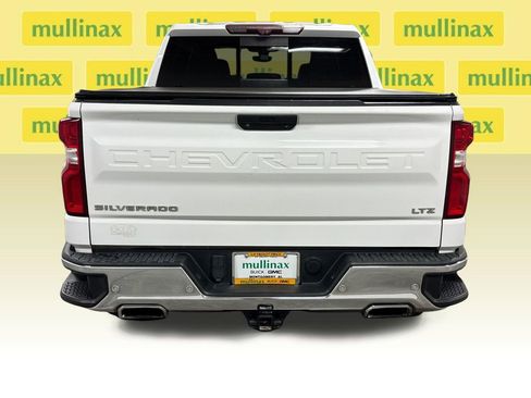 Used 2021 Chevrolet Silverado 1500 LTZ w/ Technology Package AWD/4WD image 19