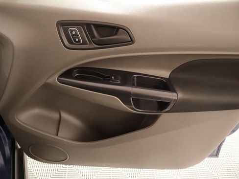 Used 2022 Ford Transit Connect XL image 15