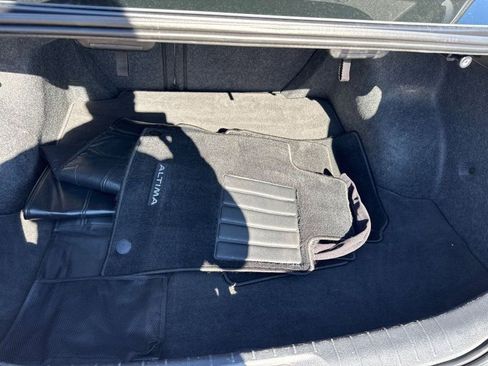 Used 2021 Nissan Altima 2.5 SV w/ SV Premium Package image 14