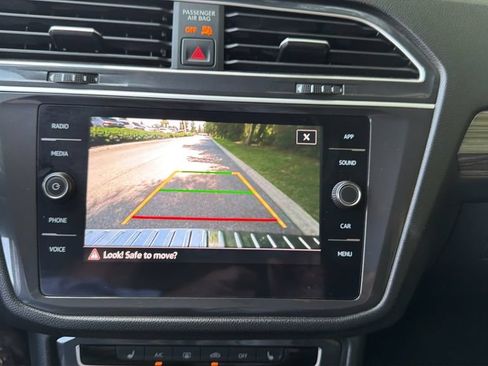 Used 2024 Volkswagen Tiguan Wolfsburg Edition FWD image 17