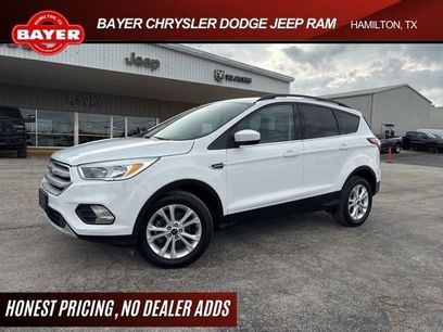 Used 2018 Ford Escape SE w/ SE Sync 3 Package