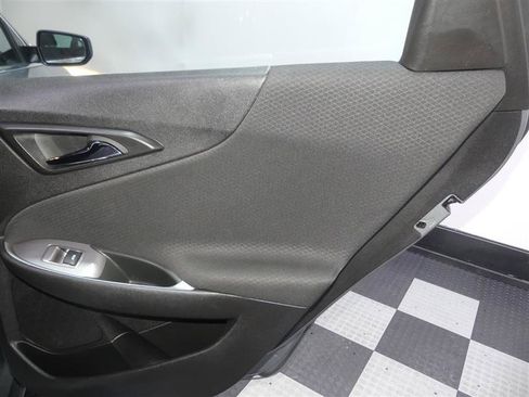 Used 2024 Chevrolet Malibu LT FWD image 24