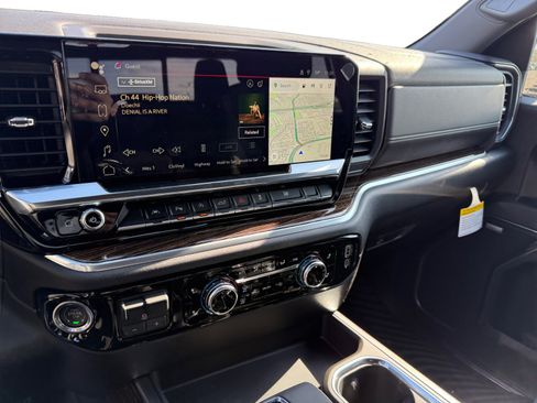 New 2026 GMC Sierra 1500 Elevation w/ Preferred Package image 12