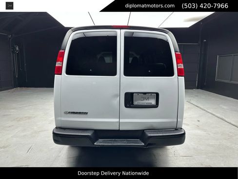 Used 2017 Chevrolet Express 2500 LS image 6