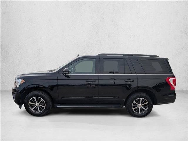 Used 2018 Ford Expedition XLT w/ Equipment Group 202A RWD image 8