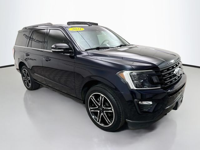 Used 2021 Ford Expedition Limited AWD/4WD image 1