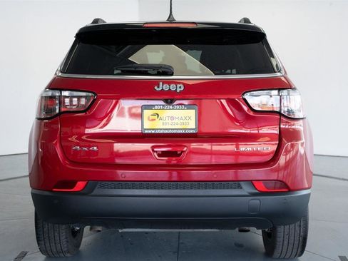 Used 2025 Jeep Compass Limited AWD/4WD image 6