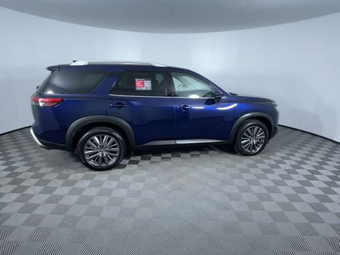 Certified 2023 Nissan Pathfinder SL w/ SL Premium Package image 9