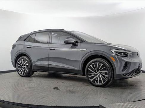 Used 2024 Volkswagen ID.4 Pro AWD/4WD image 11
