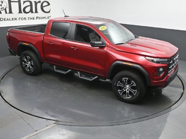 Used 2025 GMC Canyon AT4 w/ Technology Plus Package AWD/4WD image 42