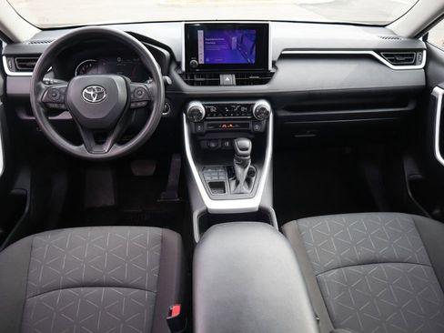 Used 2024 Toyota RAV4 XLE AWD/4WD image 14