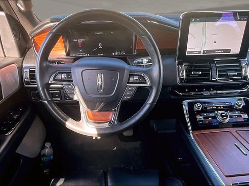 Used 2020 Lincoln Navigator Reserve w/ Equipment Group 208A Reserve RWD image 8