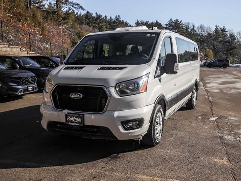 Used 2021 Ford Transit 350 XLT image 11
