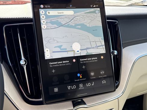 New 2026 Volvo XC60 T8 Ultra w/ Protection Package Premier image 24