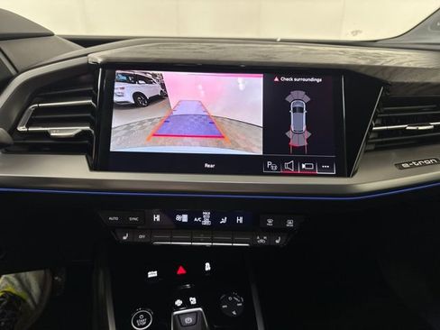 Used 2024 Audi Q4 e-tron Premium Plus w/ Premium Plus image 22