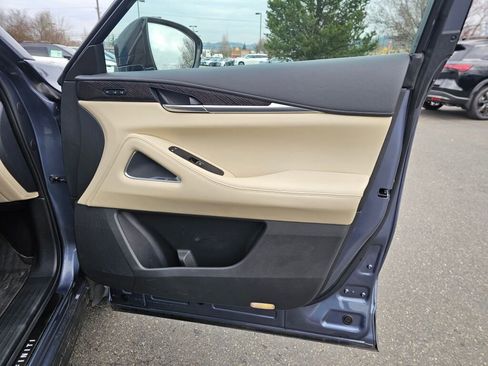 Used 2023 INFINITI QX60 Sensory w/ Vision Package image 10