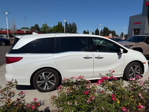 Used 2020 Honda Odyssey Elite image 7