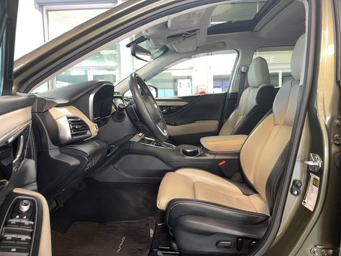 Used 2022 Subaru Outback Limited XT image 8