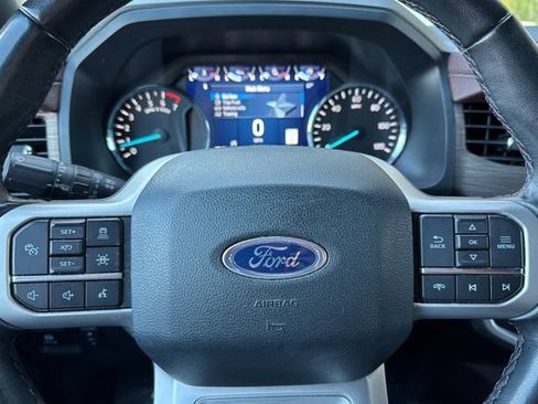 Used 2023 Ford Expedition Limited AWD/4WD image 37