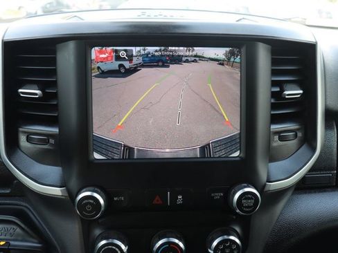 Used 2024 RAM 2500 Big Horn AWD/4WD image 28