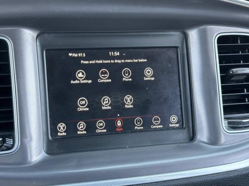 Used 2022 Dodge Charger SXT image 10