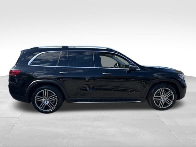 Used 2026 Mercedes-Benz GLS 450 4MATIC image 8