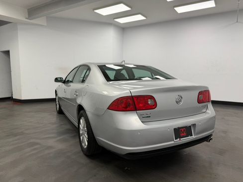 Used 2011 Buick Lucerne CXL w/ Driver Confidence Package FWD image 5