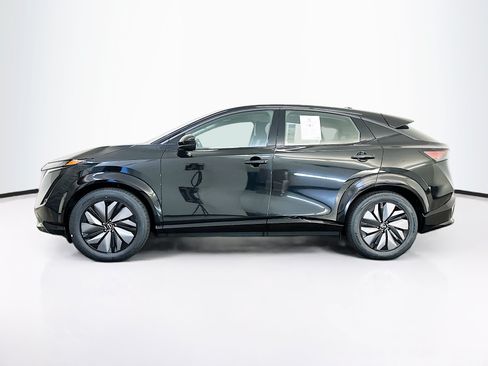Used 2024 Nissan Ariya AWD image 4