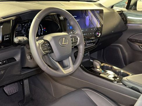 Used 2025 Lexus NX 350 AWD w/ Cold Area Package image 22