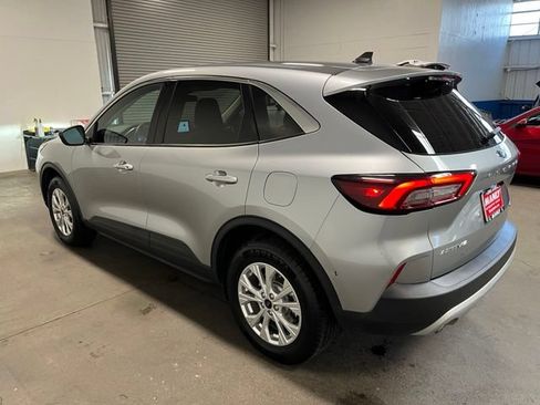Used 2024 Ford Escape Active AWD/4WD image 5