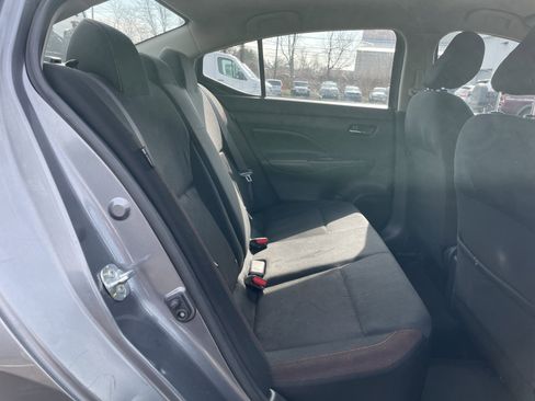 Used 2020 Nissan Versa SR image 17