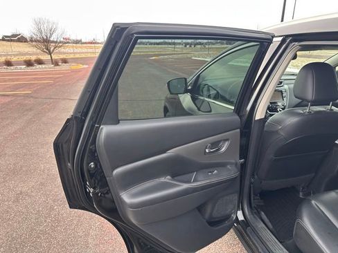 Used 2020 Nissan Murano SL image 29