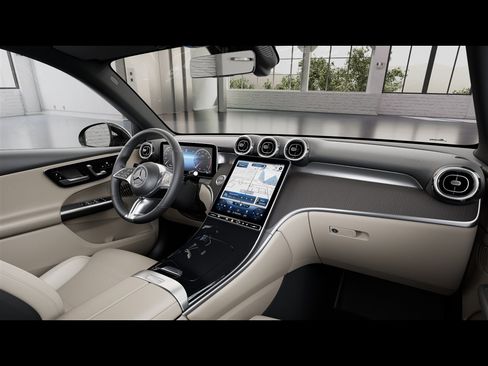 Certified 2026 Mercedes-Benz GLC 300 4MATIC image 41