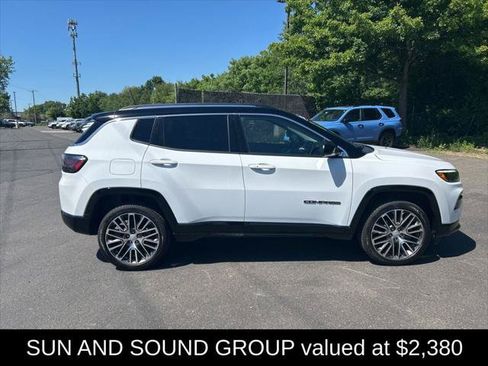 Certified 2022 Jeep Compass Limited w/ Elite Group AWD/4WD image 2